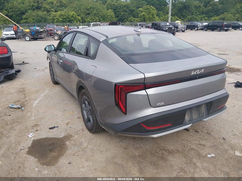 3KPFT4DE0SE206993 2025 KIA K4 photo no. 3
