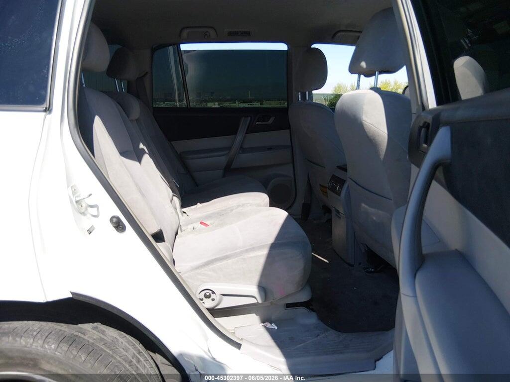 JTEDS43A882057534 2008 TOYOTA HIGHLANDER photo no. 8