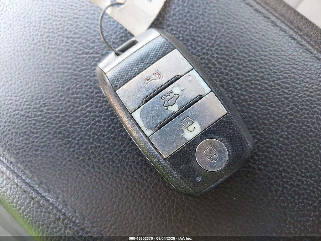 KNAGM4AD9E5069188 2014 KIA OPTIMA HYBRID photo no. 11