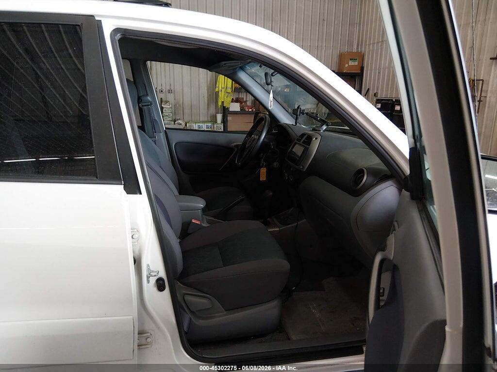 JTEHH20V630227826 2003 TOYOTA RAV4 photo no. 5