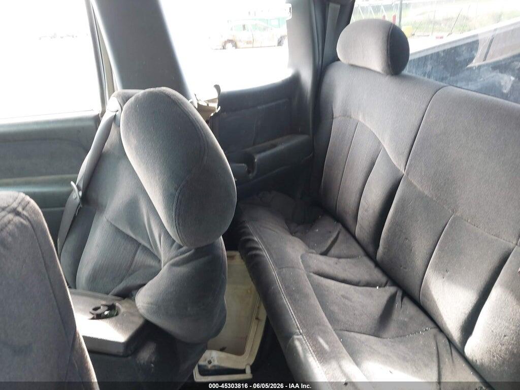 2GCEK19T5Y1229941 2000 CHEVROLET SILVERADO 1500 photo no. 8