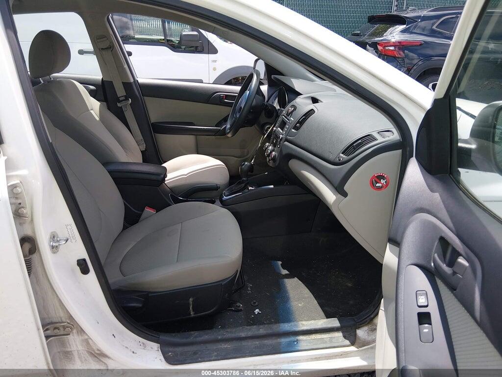 KNAFU4A20C5588251 2012 KIA FORTE photo no. 5