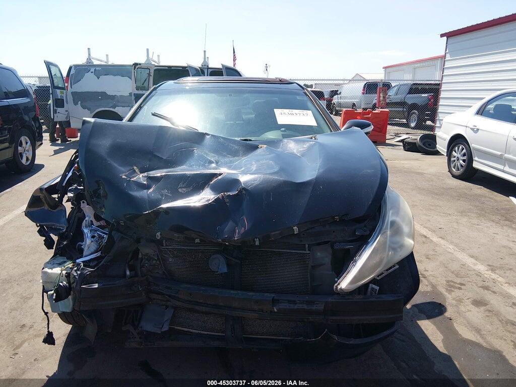 5NPEC4AC6BH180975 2011 HYUNDAI SONATA photo no. 12