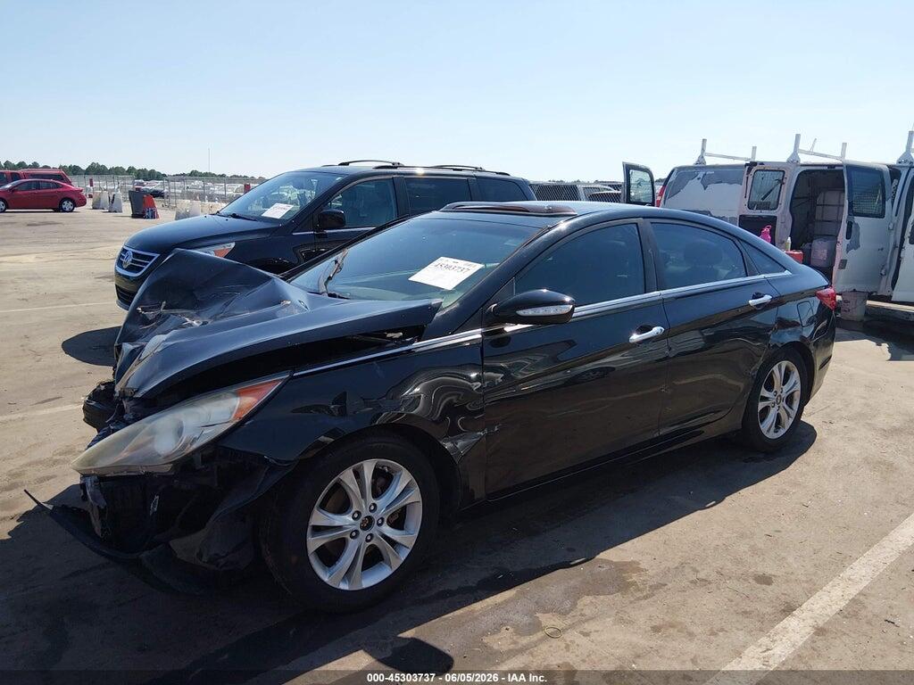 5NPEC4AC6BH180975 2011 HYUNDAI SONATA photo no. 2