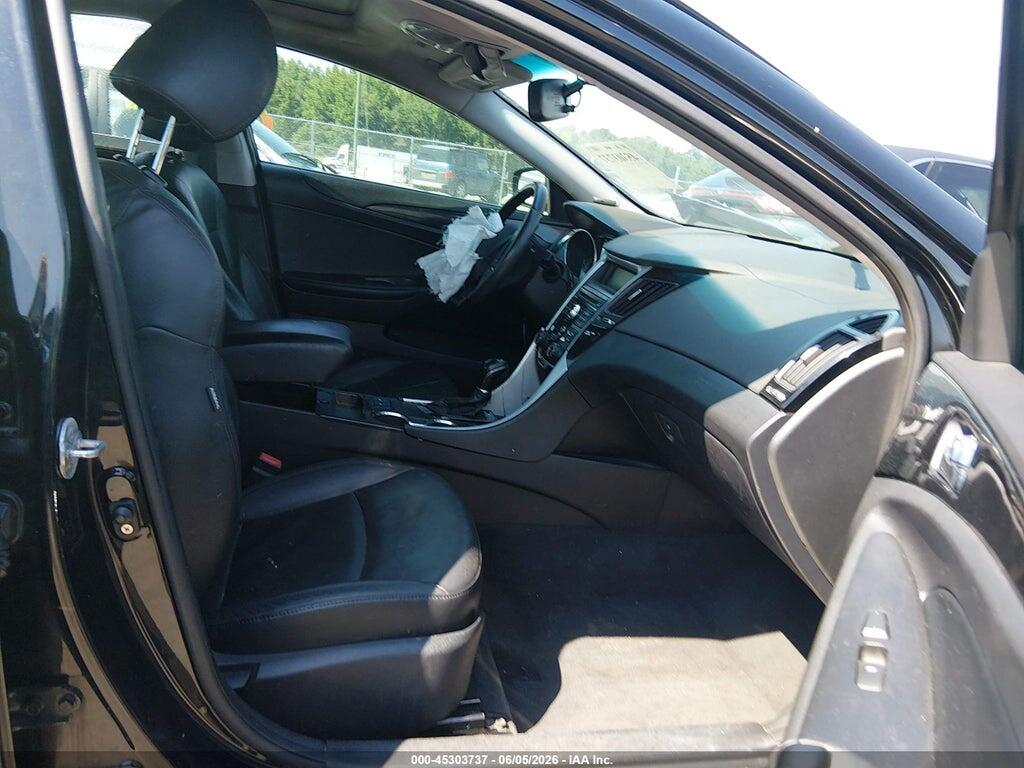 5NPEC4AC6BH180975 2011 HYUNDAI SONATA photo no. 5