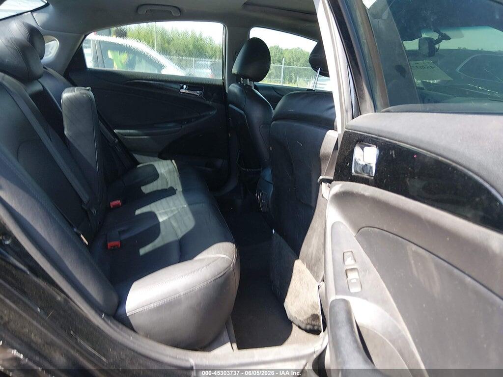 5NPEC4AC6BH180975 2011 HYUNDAI SONATA photo no. 8