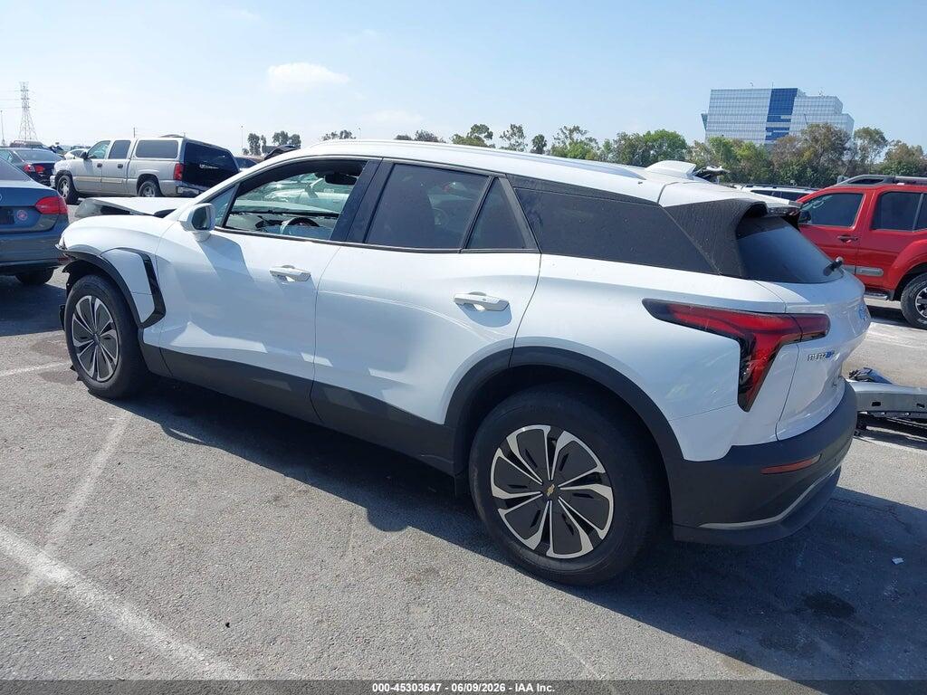 3GNKDBRJ0RS249867 2024 CHEVROLET BLAZER EV photo no. 3