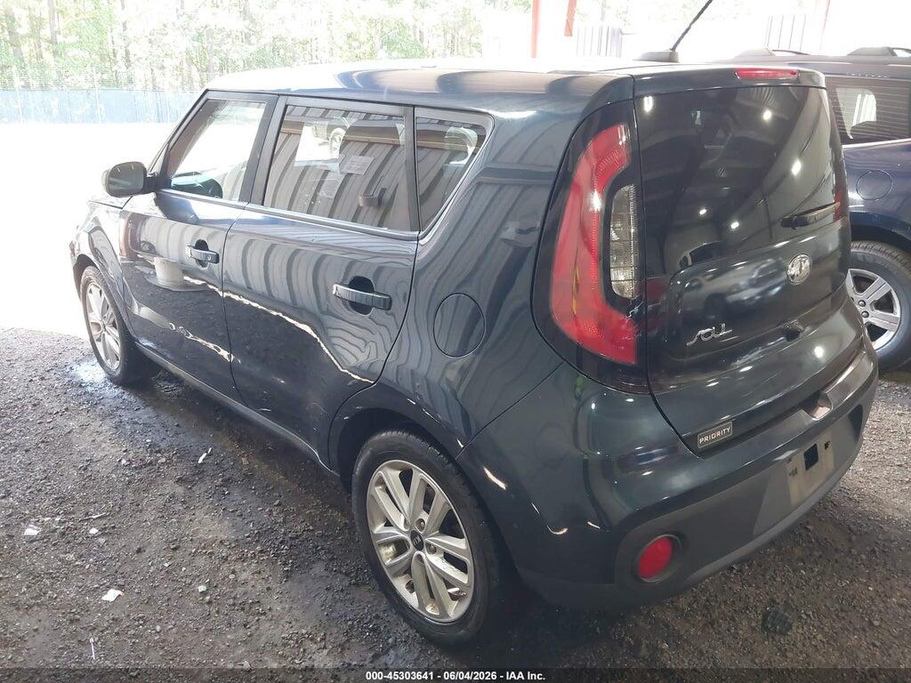 KNDJP3A52J7600085 2018 KIA SOUL photo no. 3
