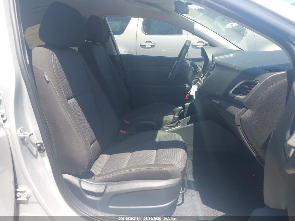 3KPC24A69ME131569 2021 HYUNDAI ACCENT photo no. 5
