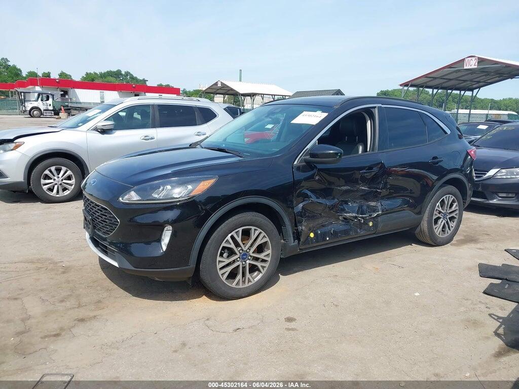 1FMCU9H68MUA63873 2021 FORD ESCAPE photo no. 2