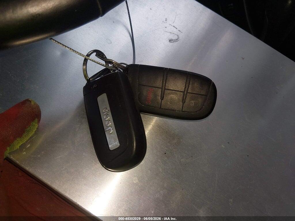 3C4NJCBB3JT181778 2018 JEEP COMPASS photo no. 11