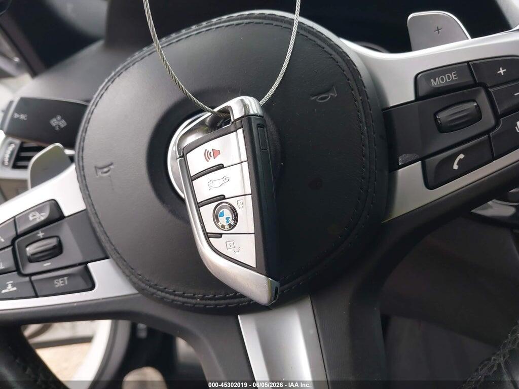 WBAJA9C5XKB389702 2019 BMW 530E photo no. 11