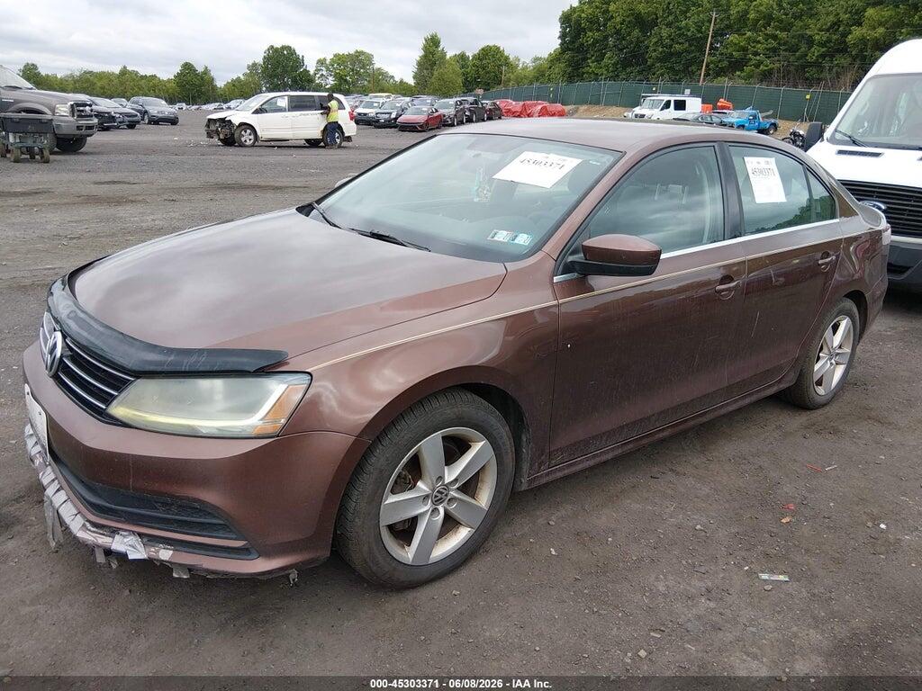 3VW2B7AJXHM352785 2017 VOLKSWAGEN JETTA photo no. 2