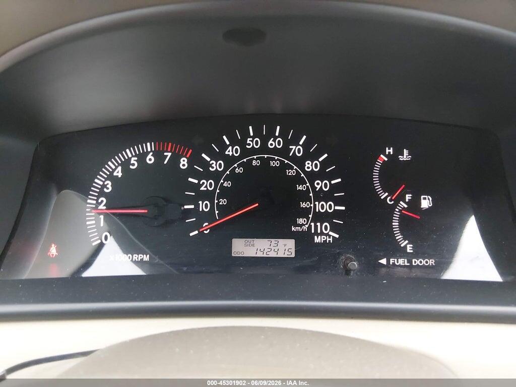 2T1BR32E05C368703 2005 TOYOTA COROLLA photo no. 7
