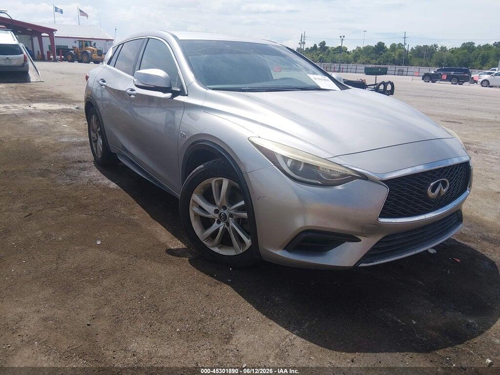 SJKCH5CP5HA033672 2017 INFINITI QX30 photo no. 6
