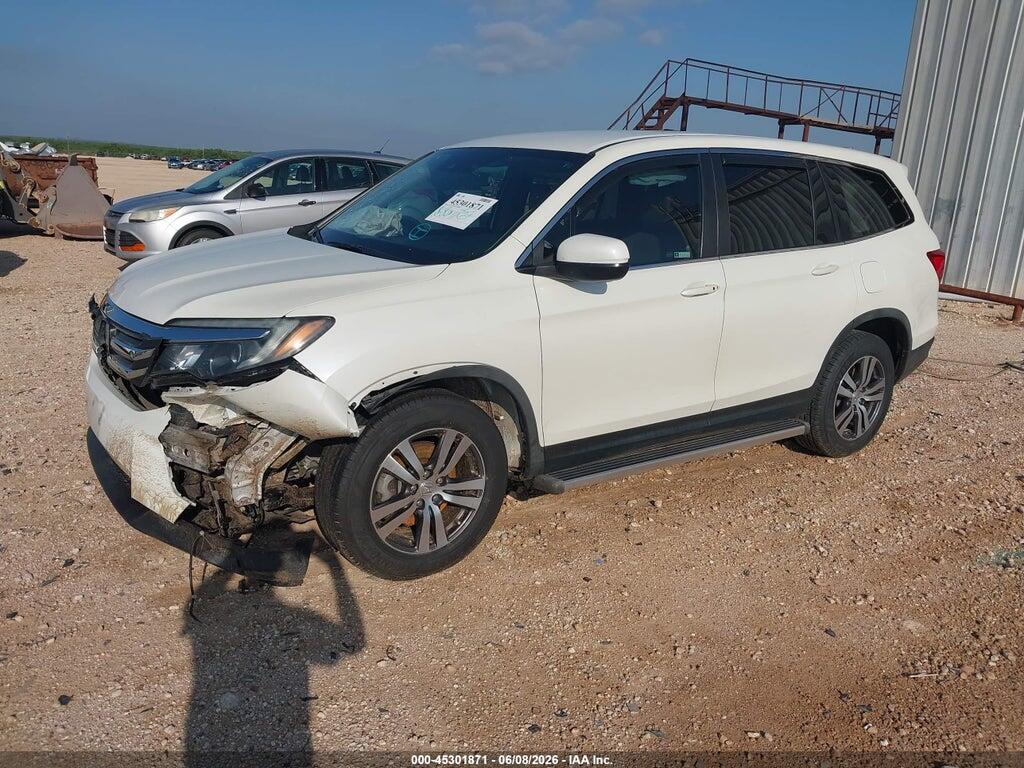 5FNYF5H45JB026120 2018 HONDA PILOT photo no. 2