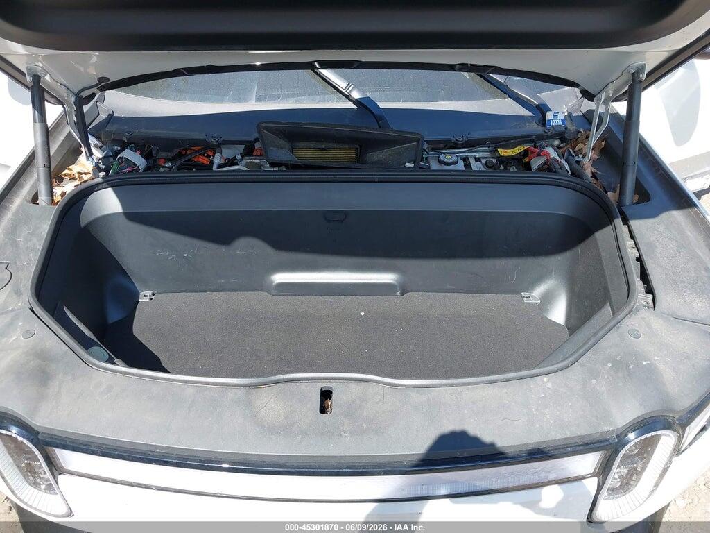 7PDSGABA6RN042505 2024 RIVIAN R1S photo no. 10