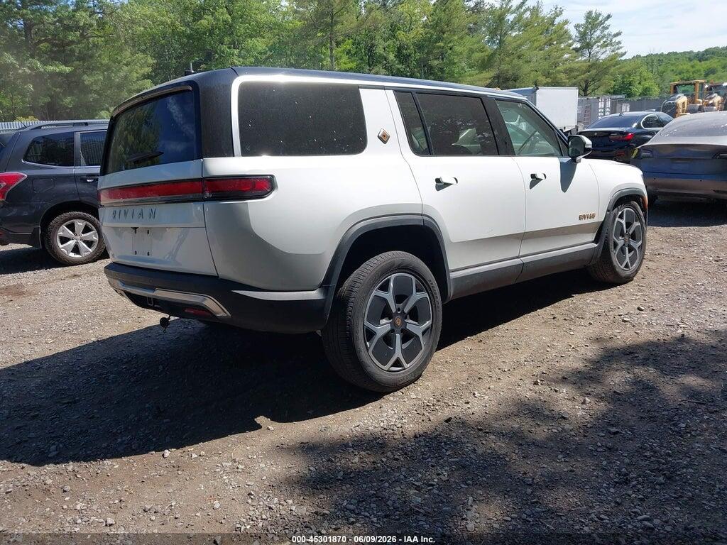 7PDSGABA6RN042505 2024 RIVIAN R1S photo no. 4