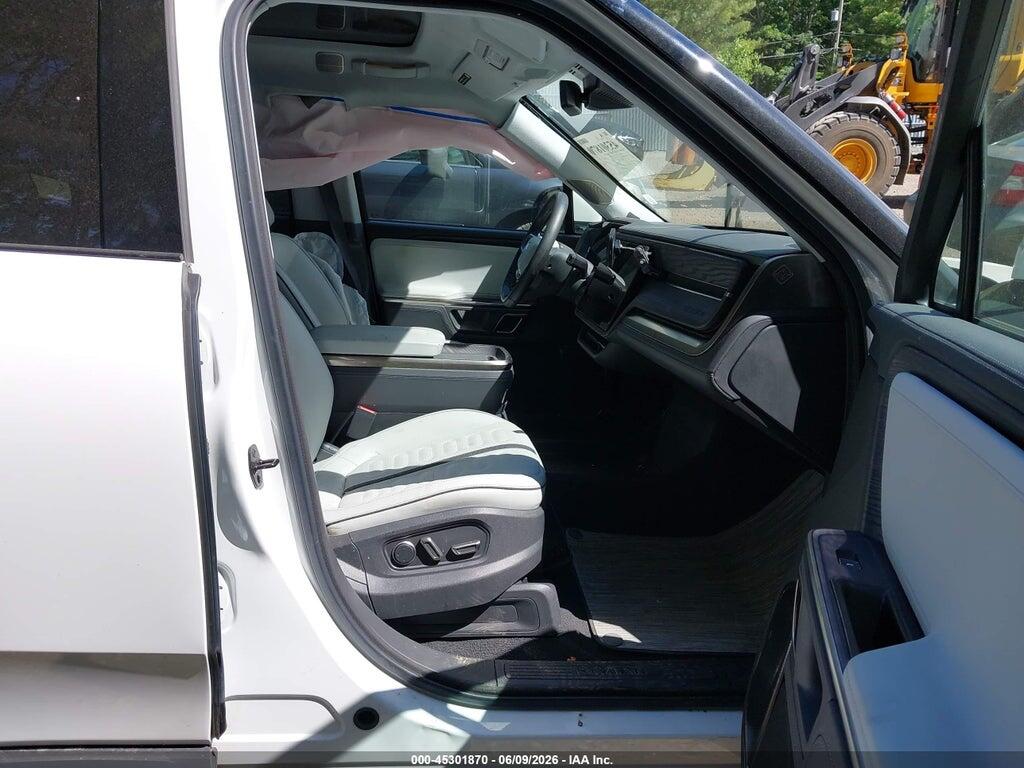 7PDSGABA6RN042505 2024 RIVIAN R1S photo no. 5