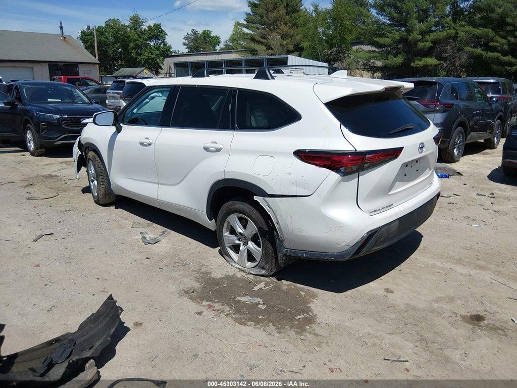 5TDBZRBH0MS135343 2021 TOYOTA HIGHLANDER photo no. 3
