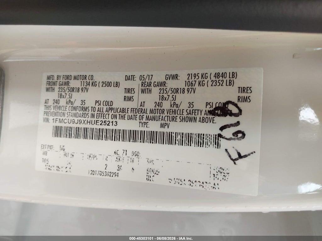 1FMCU9J9XHUE25213 2017 FORD ESCAPE photo no. 9