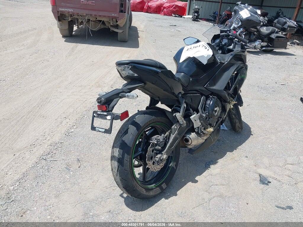 ML5EXER11SDAG0755 2025 KAWASAKI EX650 photo no. 4