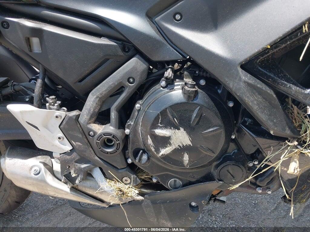 ML5EXER11SDAG0755 2025 KAWASAKI EX650 photo no. 8