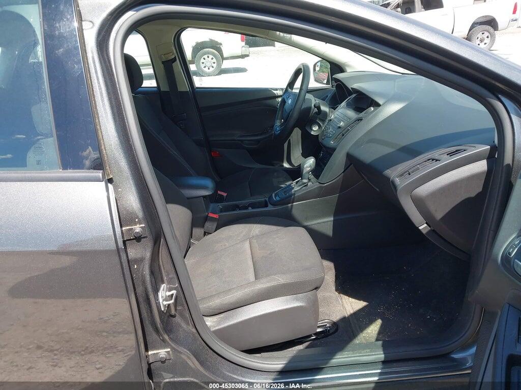 1FADP3F29JL276688 2018 FORD FOCUS photo no. 5