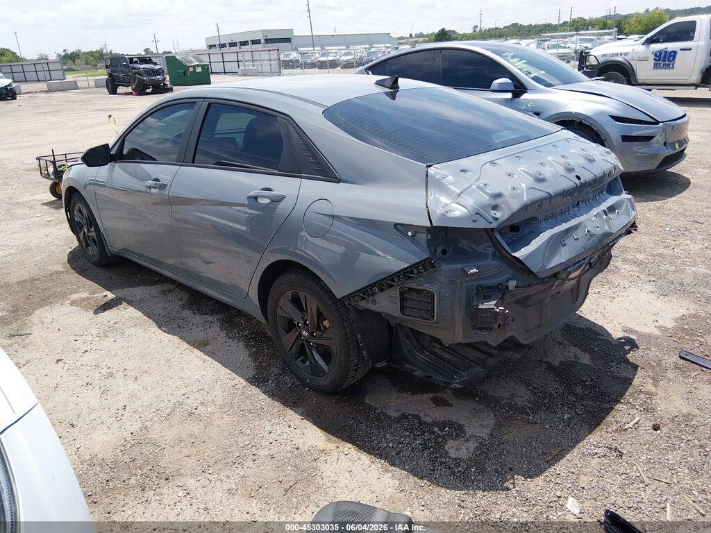 KMHLM4AG6NU348949 2022 HYUNDAI ELANTRA photo no. 3