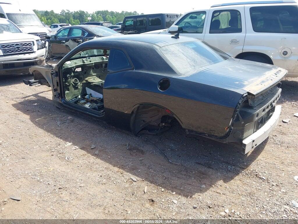 2C3CDZBT2GH234633 2016 DODGE CHALLENGER photo no. 3