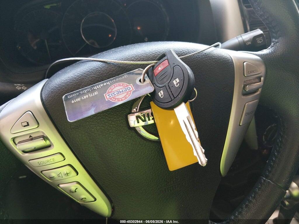 3N1CE2CP5HL375855 2017 NISSAN VERSA NOTE photo no. 11