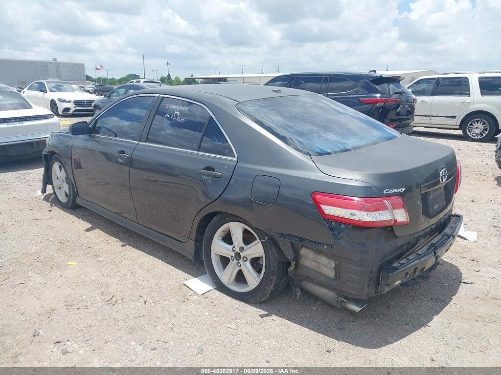 4T1BF3EKXBU120477 2011 TOYOTA CAMRY photo no. 3