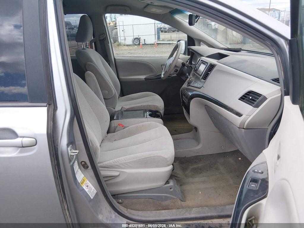5TDJK3DC8DS050524 2013 TOYOTA SIENNA photo no. 5