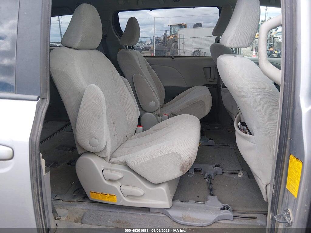 5TDJK3DC8DS050524 2013 TOYOTA SIENNA photo no. 8
