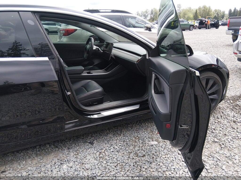 5YJ3E1EC2LF741943 2020 TESLA MODEL 3 photo no. 5