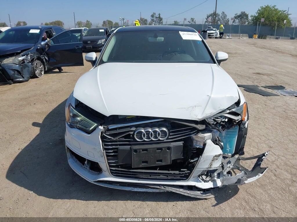 WAUTPBFF7GA027665 2016 AUDI A3 E-TRON photo no. 12