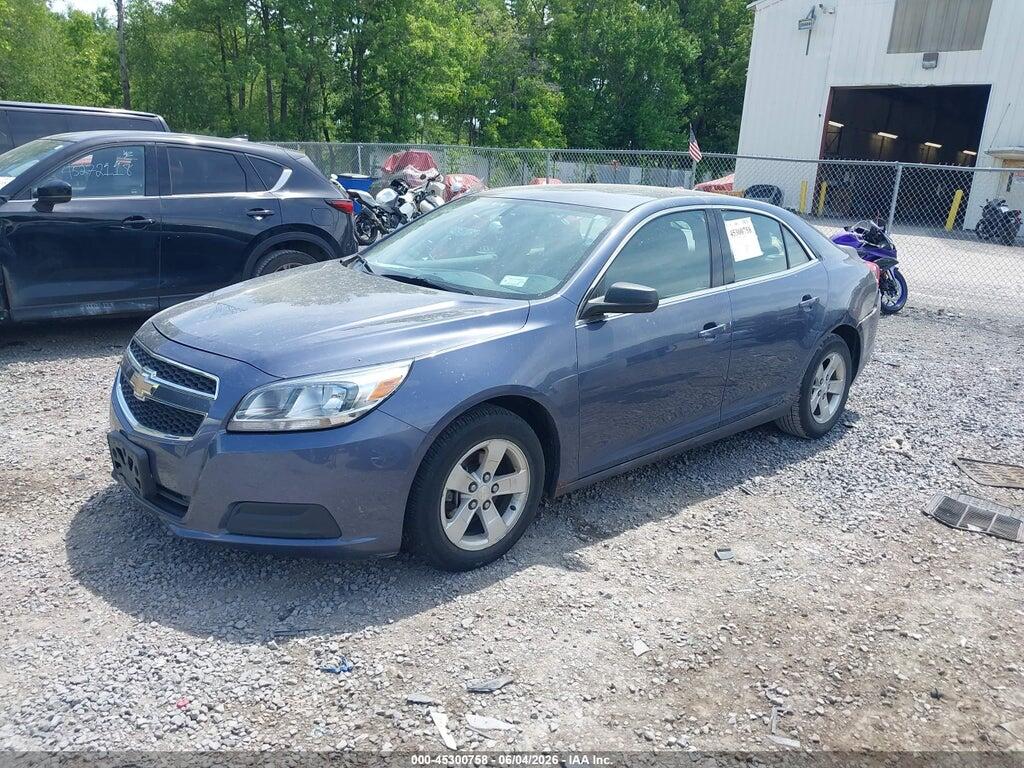 1G11B5SA7DF257038 2013 CHEVROLET MALIBU photo no. 2