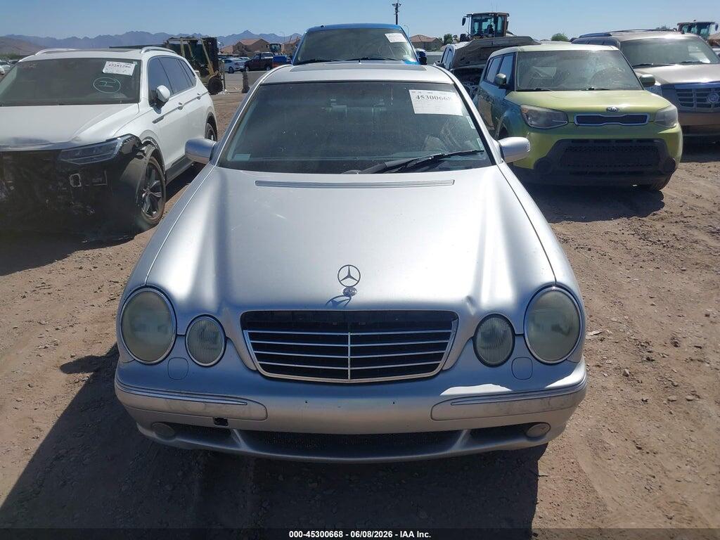 WDBJF74J31B340312 2001 MERCEDES-BENZ E 55 AMG photo no. 12