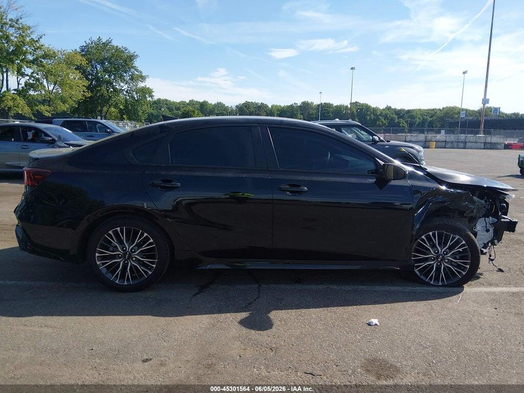 3KPF54AD0NE496324 2022 KIA FORTE photo no. 12