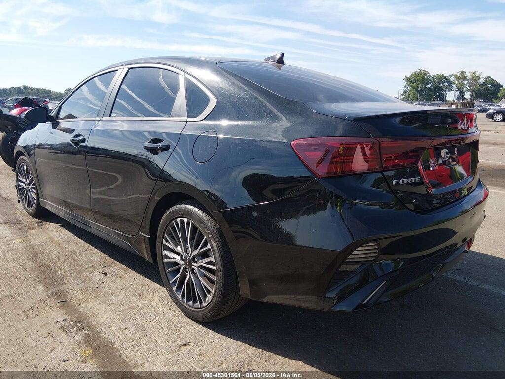3KPF54AD0NE496324 2022 KIA FORTE photo no. 3