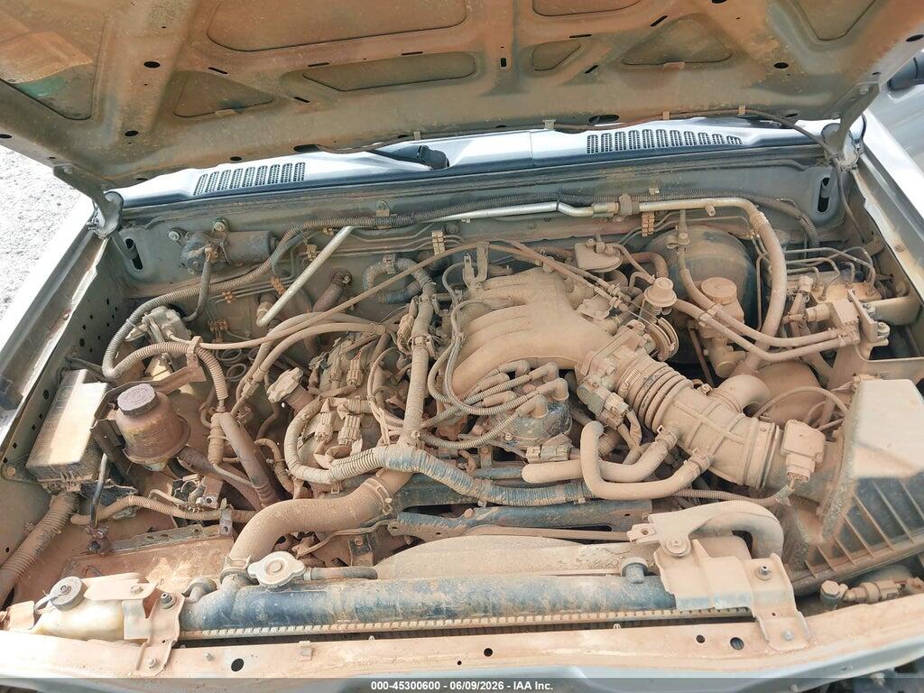 1N6ED29Y34C424675 2004 NISSAN FRONTIER photo no. 10