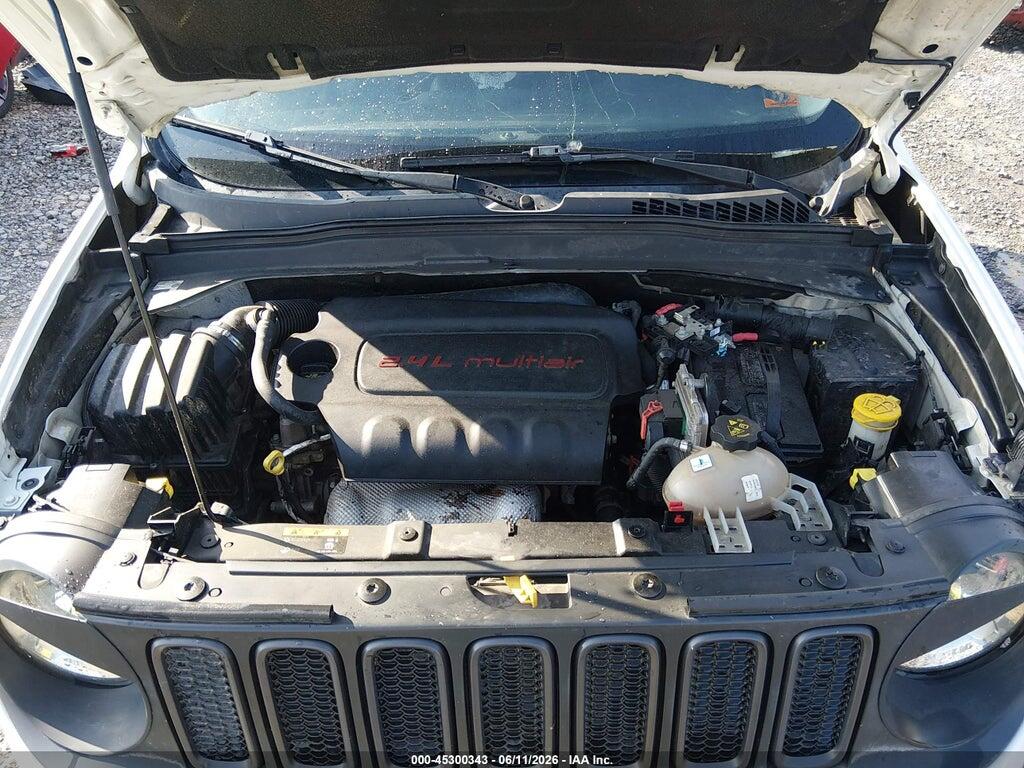 ZACCJBCBXHPF01549 2017 JEEP RENEGADE photo no. 10