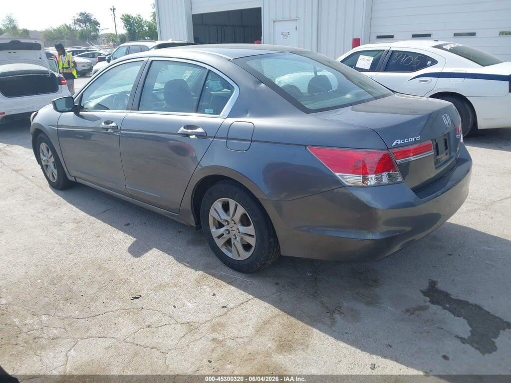 1HGCP2F64BA028043 2011 HONDA ACCORD photo no. 3