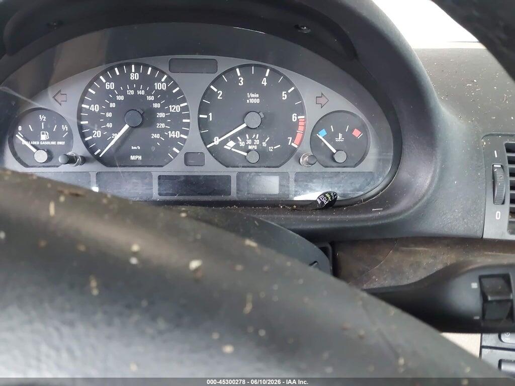 WBAEV33473KL81102 2003 BMW 325I photo no. 7