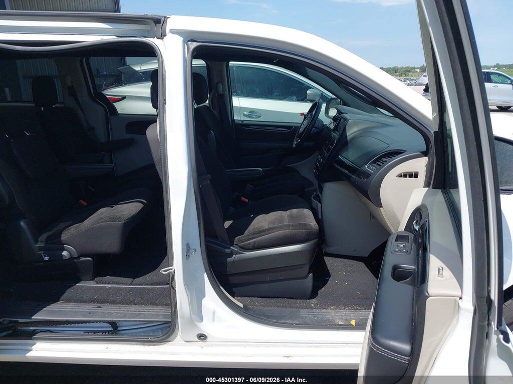 2C4RDGBG1HR733156 2017 DODGE GRAND CARAVAN photo no. 5