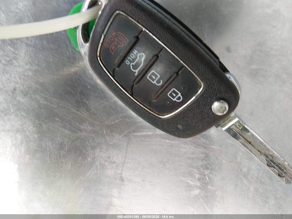 KM8J3CA45JU719684 2018 HYUNDAI TUCSON photo no. 11
