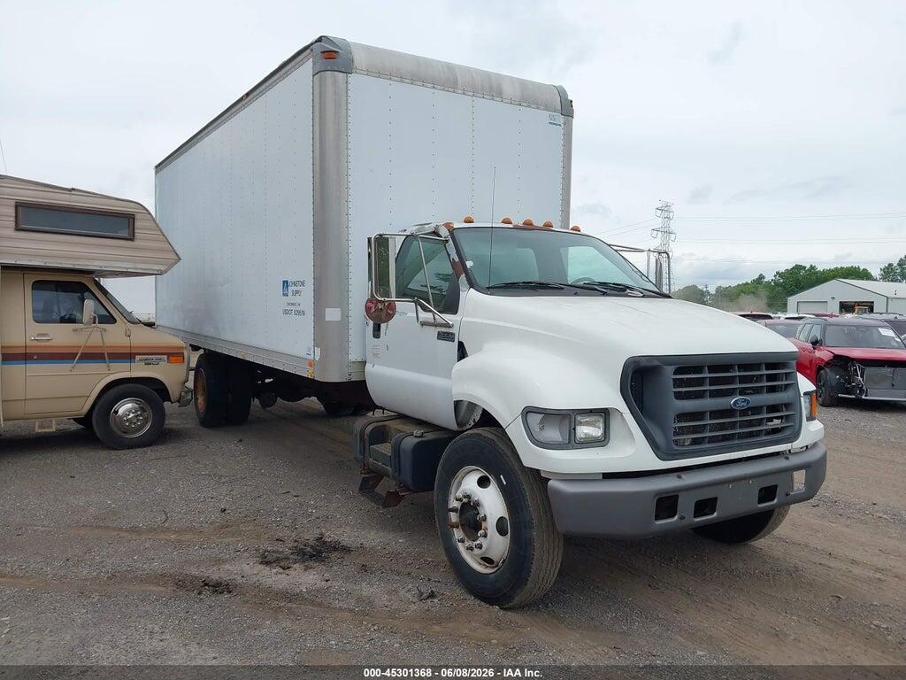 3FEWF65H4YMA01419 2000 FORD F650 photo no. 1