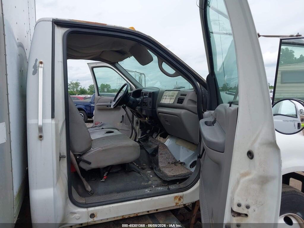 3FEWF65H4YMA01419 2000 FORD F650 photo no. 7