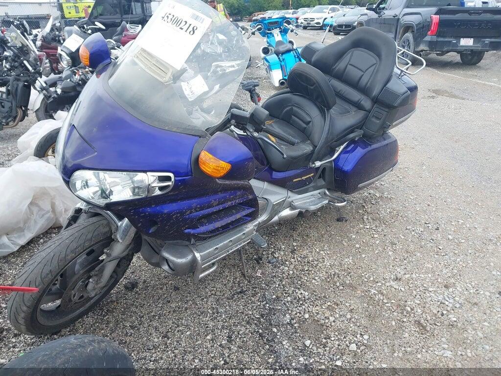 1HFSC47463A202653 2003 HONDA GL1800 photo no. 2