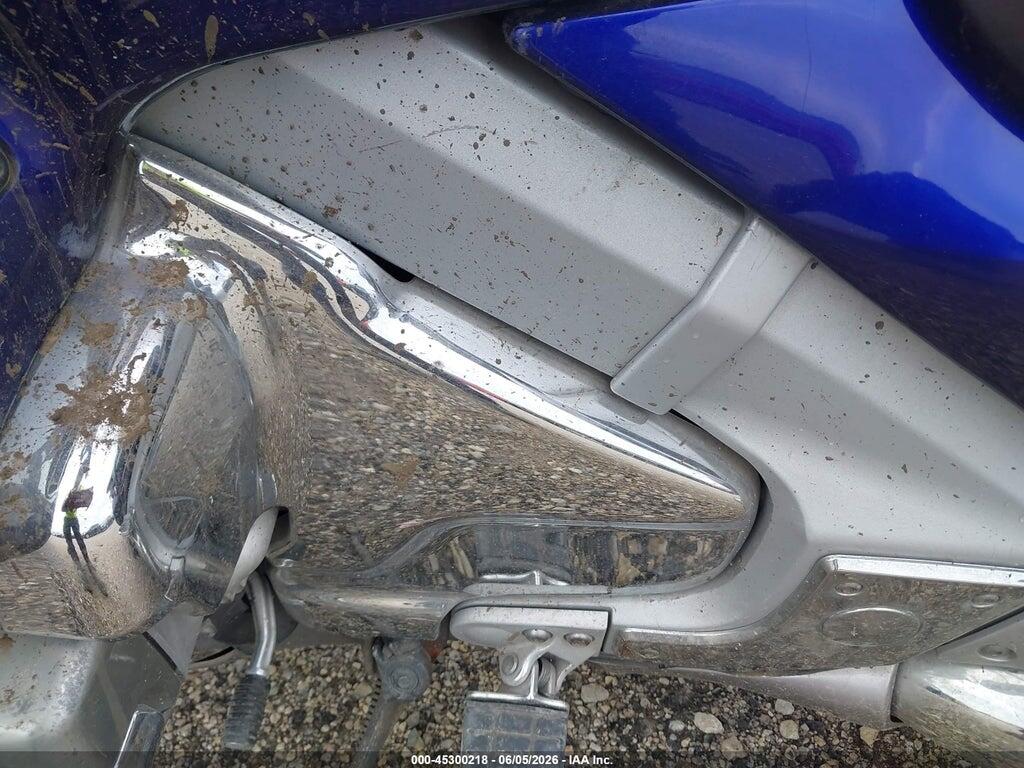 1HFSC47463A202653 2003 HONDA GL1800 photo no. 9